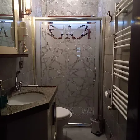 Hotel Kayibeyi & Restaurant