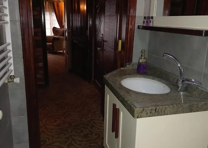 Kayibeyi & Restaurant בורסה