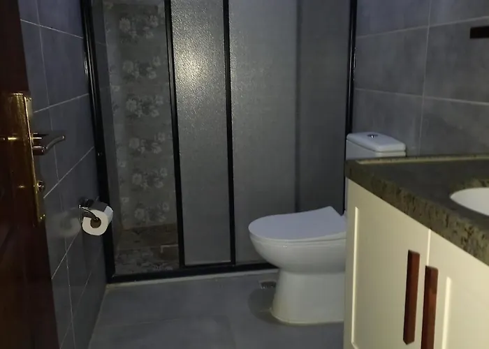 Kayibeyi & Restaurant מלון